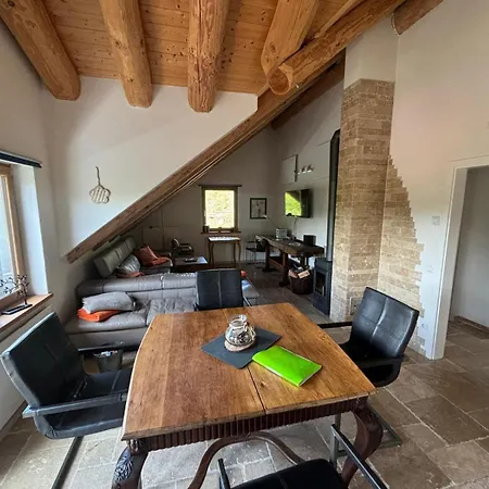 דירה Eifelurlaub Luchs Mit Terrasse